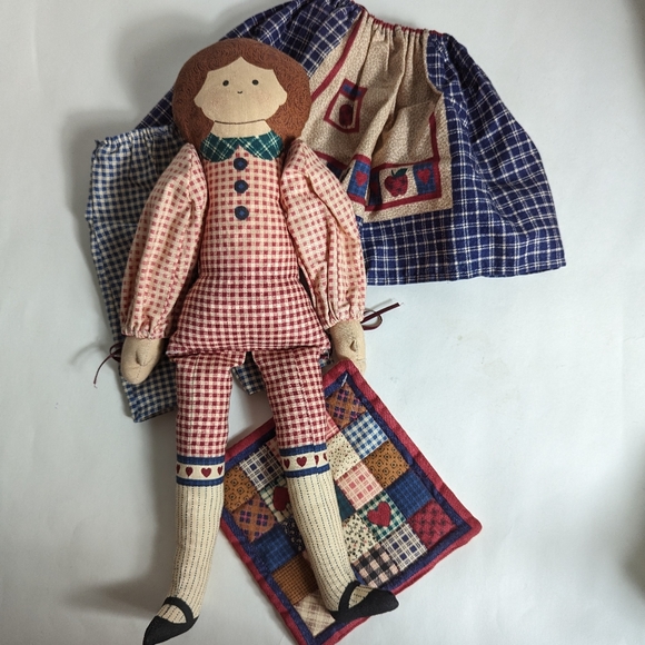 Rustic Rag quilt doll, 15.5" NEW - Picture 3 of 8